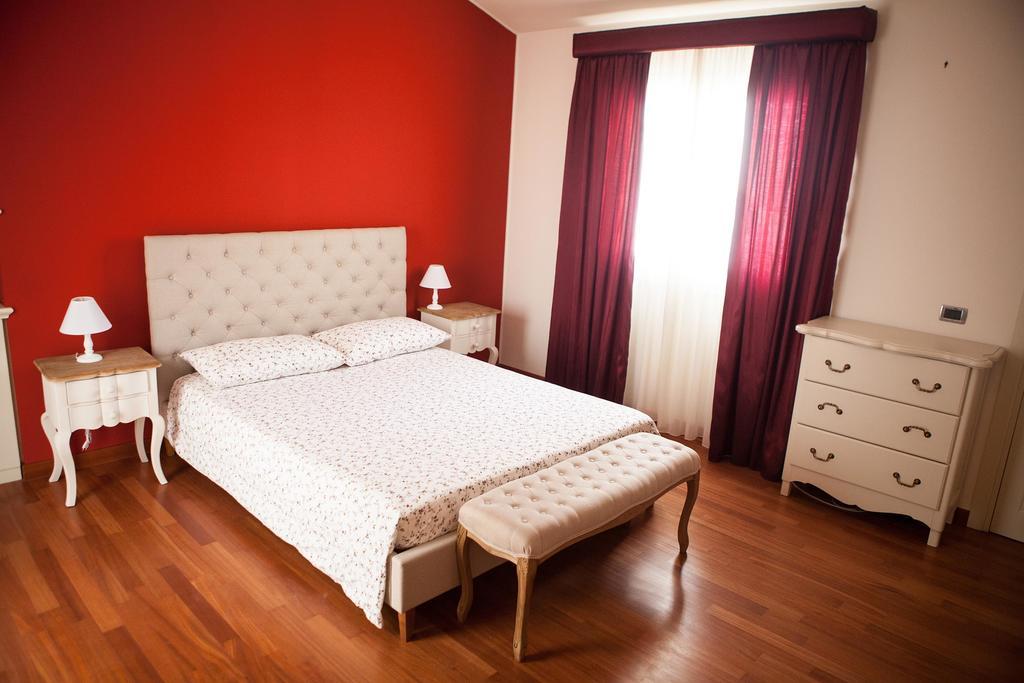 Il Cigno Di Catania Hotel Екстериор снимка